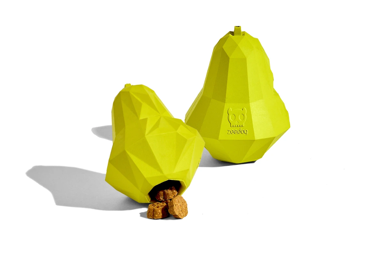 Zee.dog Super Pear Toy