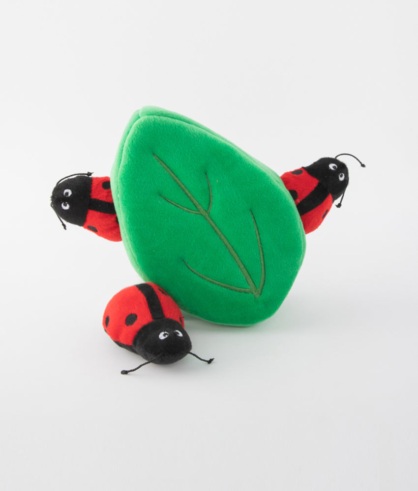 Zippypaws Burrow - Ladybugs in Leaf