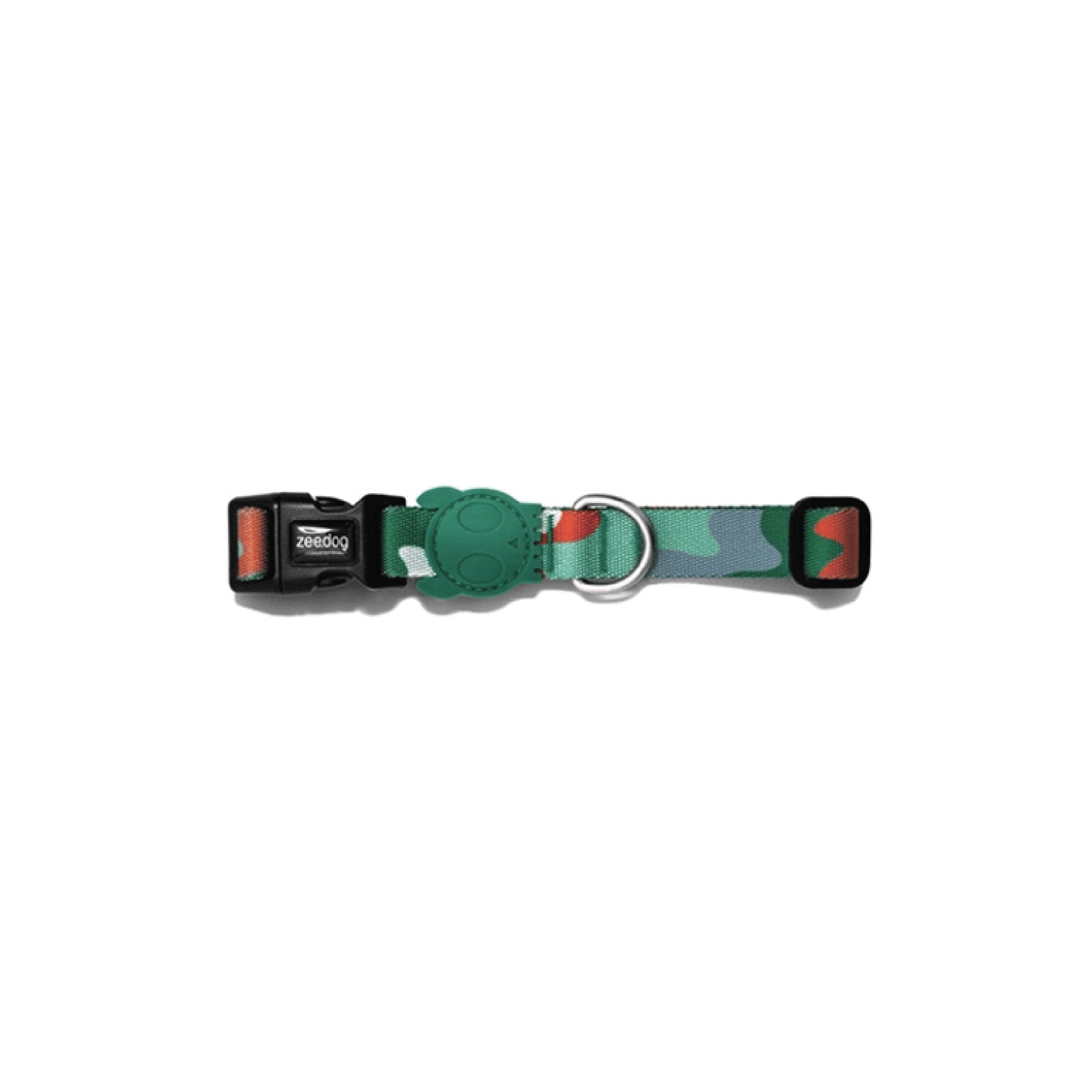 Zee.Dog Camo Dog Collar